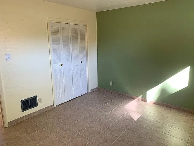 208 San Pablo St NE #B — Photo 3