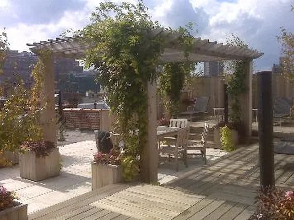 233 West 21st Street image 1 of 6