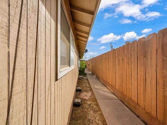 3rd image of 72 E 12th St