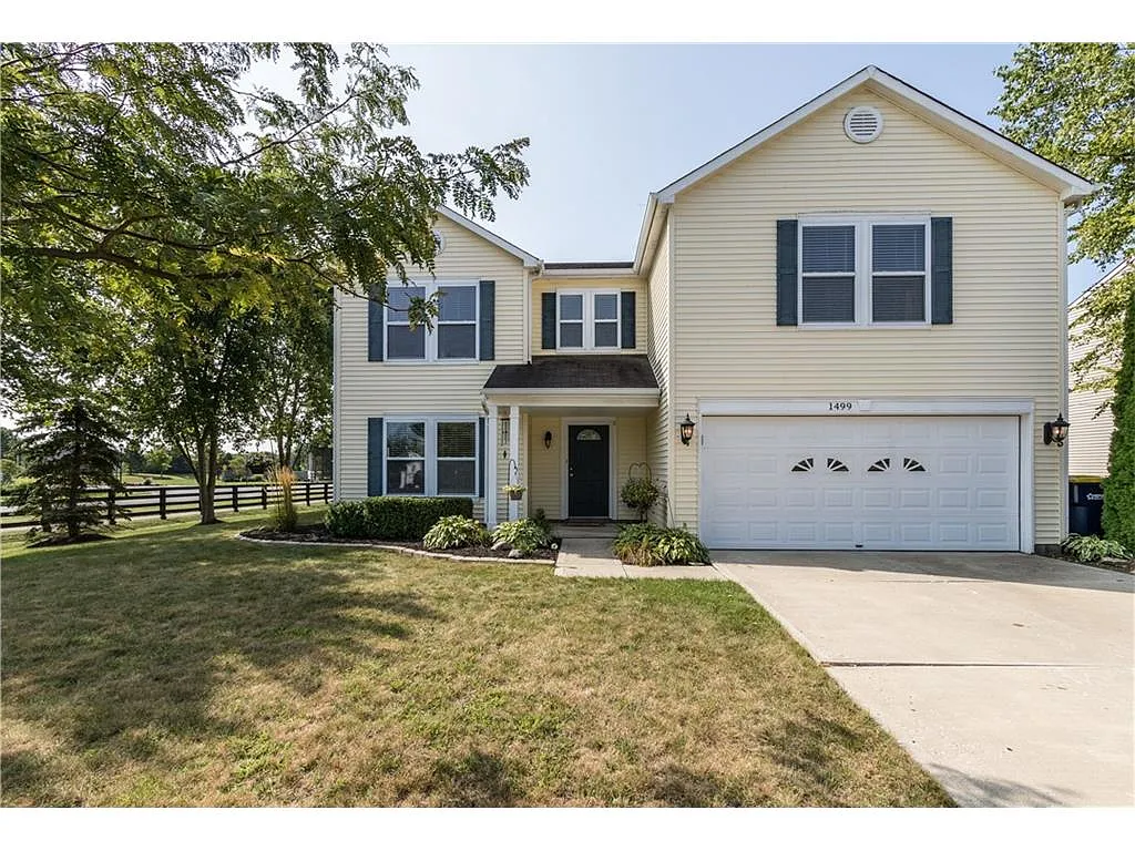 1499 Jasmine Dr photo 1
