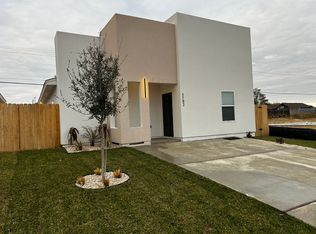 5702 Moses Loop, Laredo, TX 78046