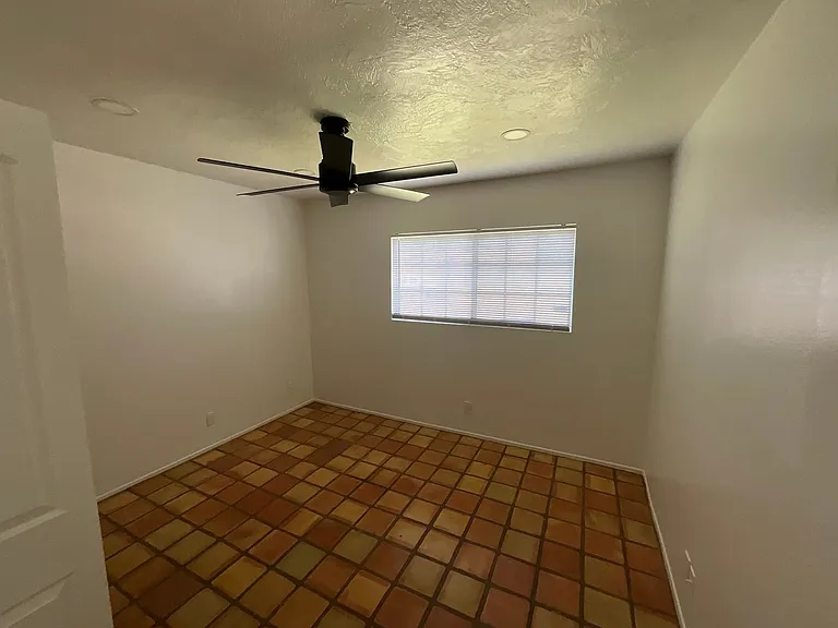 74378 Myrsine Ave — Photo 9