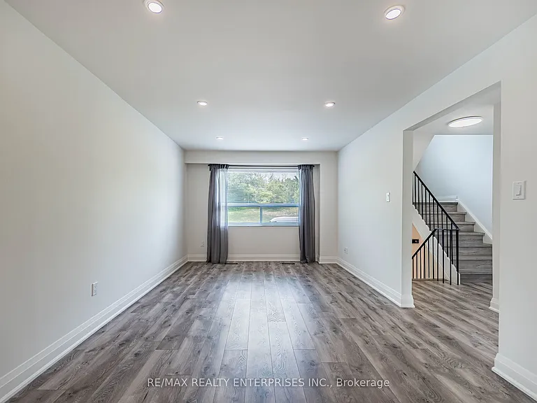 1055 Shawnmarr Rd #17 — Photo 12