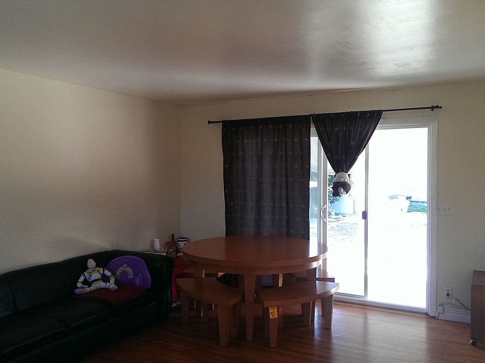 1st image of 9672 Harriet Ln