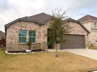 2229 Sun Star Dr, Haslet, TX 76052