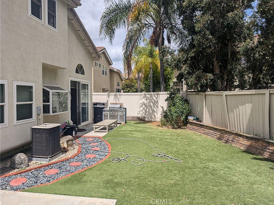 2nd image of 27755 Tamara Dr