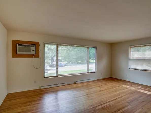 410 Berwyn Dr APT 2, Madison, WI 53711