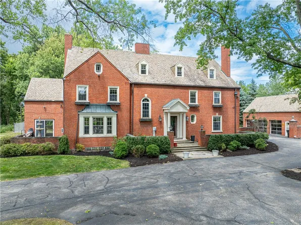705 E Beau St, Washington, PA 15301