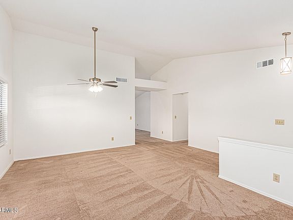 4th image of 16407 S 44th St