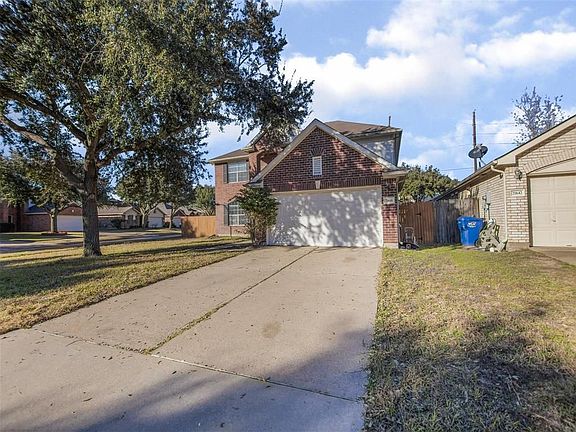 3rd image of 21646 Canyon Terrace Ln