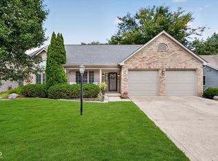 762 Woodview North Dr, Carmel, IN 46032