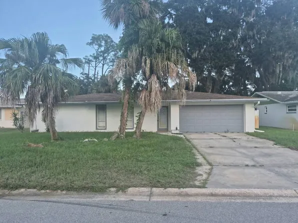 1329 Golfview Dr, Daytona Beach, FL 32114