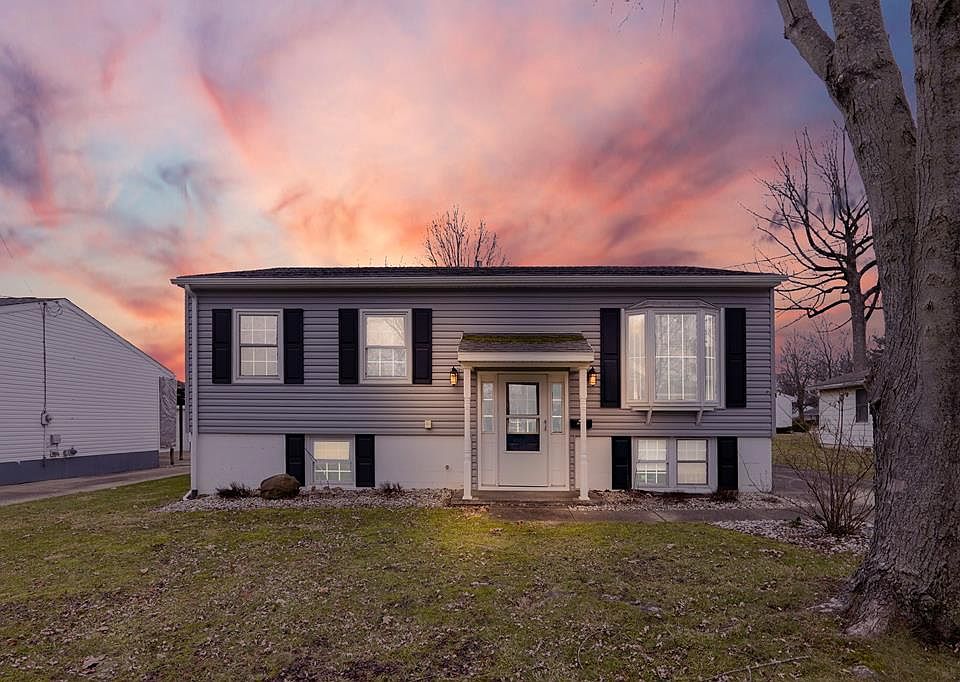 1st image of 2045 Willowood Dr S