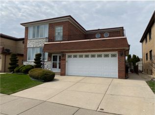 4552 N Maria Ct #1, Chicago, IL 60656