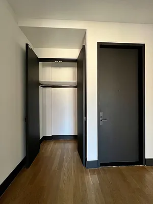 Rented by Zjama Realty Corp | media 10