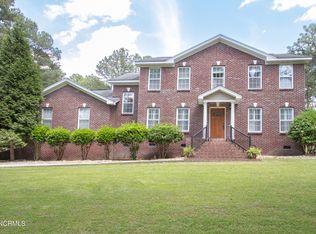 169 Boiling Springs Cir, Southern Pines, NC 28387