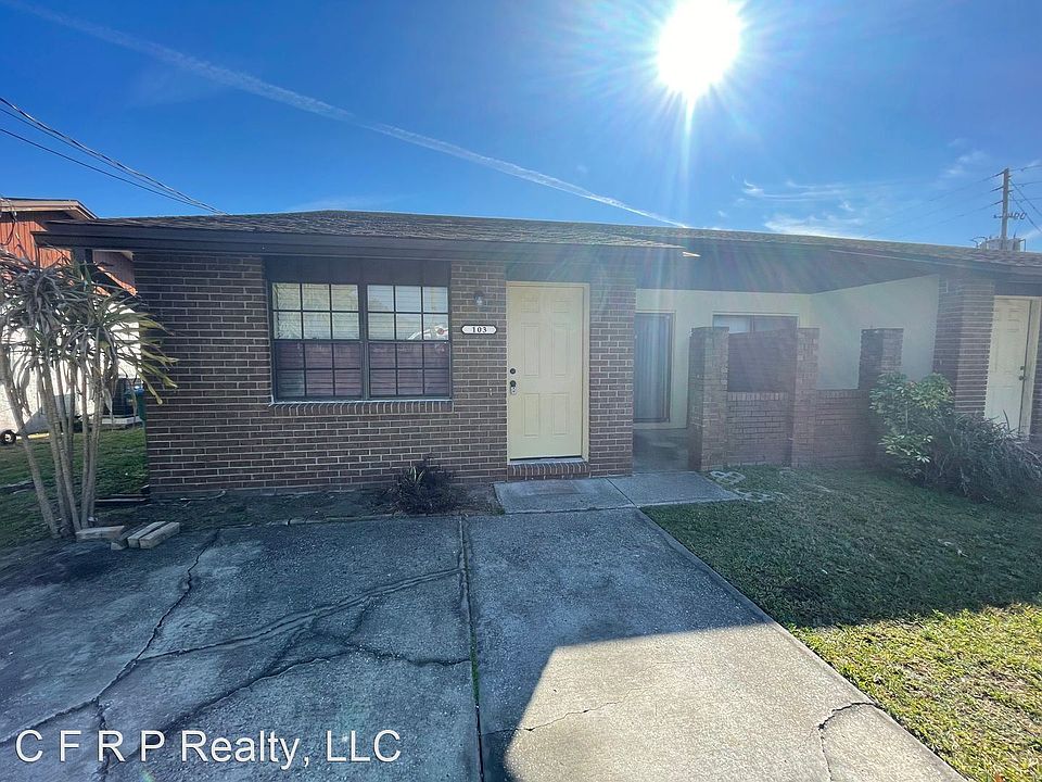 1st image of 103 S Lakeview Dr
