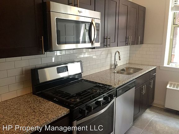 3rd image of 1312 E Hyde Park Blvd #1