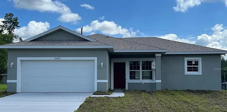 4 bed, 2.5 bath, 1551 sqft, $2,000 — Photo 1