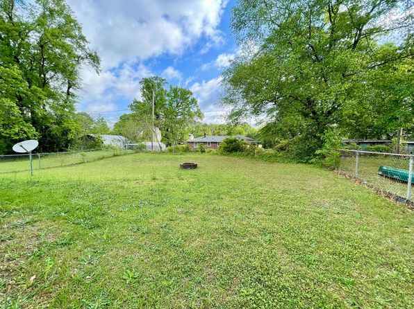 2311 Lucas St, Cayce, SC 29033