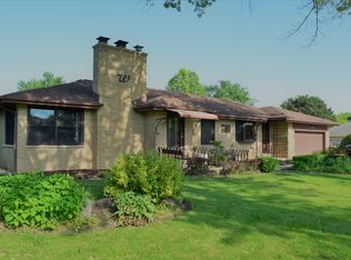 515 Thorndale Ave, Elk Grove Village, IL 60007