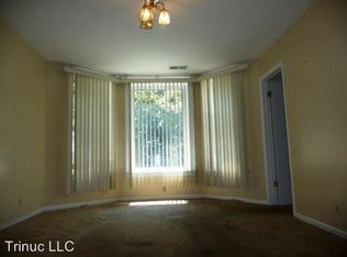 4226 W Wilcox St APT 1, Chicago, IL 60624