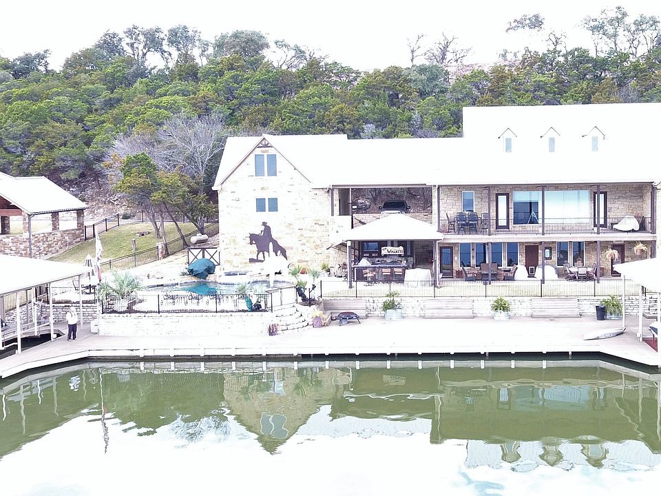 1st image of 4203 Resort Dr