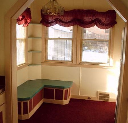 breakfast nook