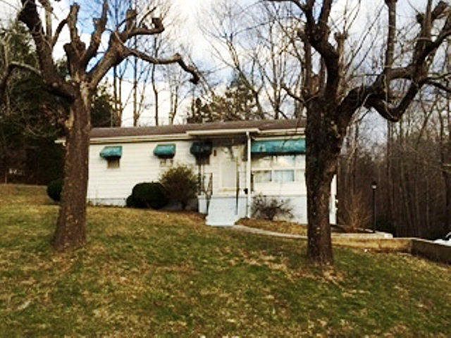 1st image of 131 Beechwood Dr