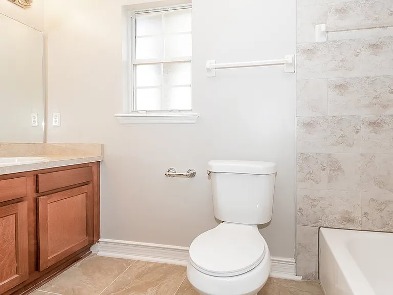 8448 Pikes Peak Dr N — Photo 13