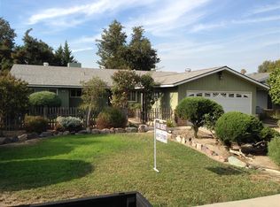 308 E Evergreen Ave, Visalia, CA 93277