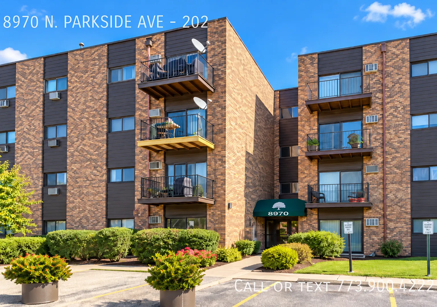 Spacious & Bright 2 Bed, 2 Bath Condo with Private Balcony Heat & More Included! — Photo 1