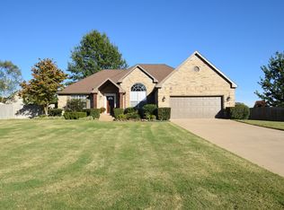 3987 Saulsbury St, Springdale, AR 72762