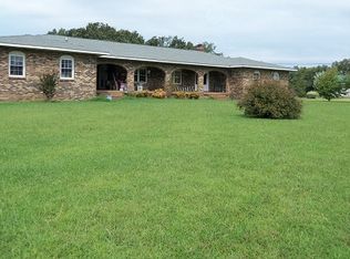 165 Hurst Rd, Hohenwald, TN 38462