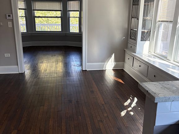 2nd image of 2034 Morrison Ave #2034