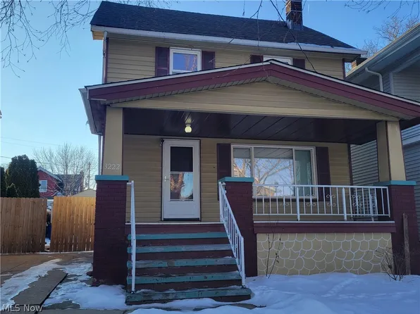 3222 W 115th St, Cleveland, OH 44111