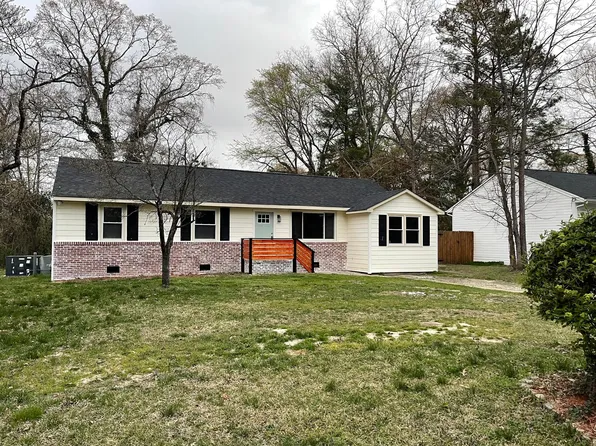 908 Foley Dr, Williamsburg, VA 23185