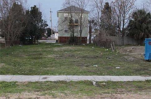 1st image of 6010 Vermillion Blvd