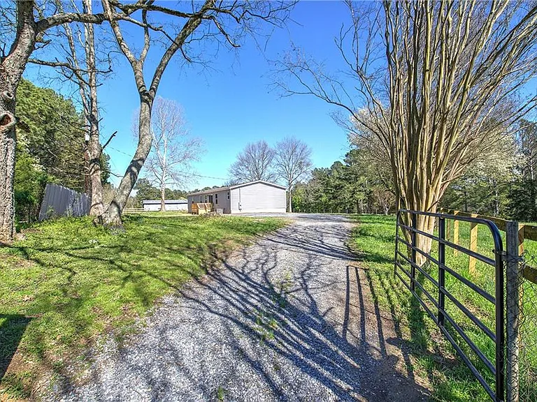 81 Popham Rd — Photo 49