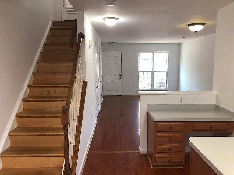 42994 Beachall St — Photo 7