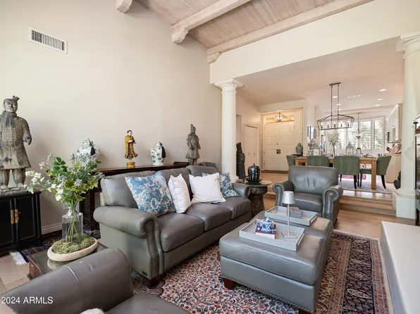 10050 E MOUNTAINVIEW LAKE Drive #48, Scottsdale, AZ 85258
