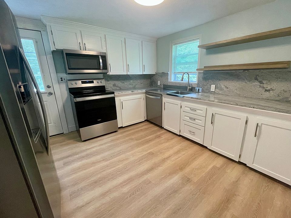 Very nice appliances.