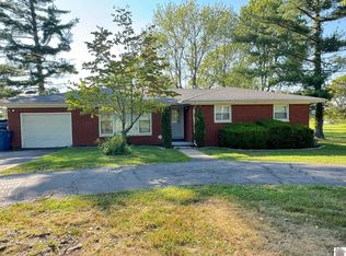 3835 Maxon Rd, Paducah, KY 42001