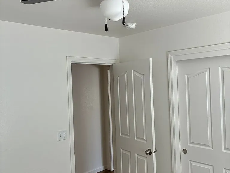 1607 Capitola Ct — Photo 10