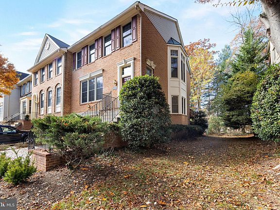 3rd image of 11322 Hollowstone Dr
