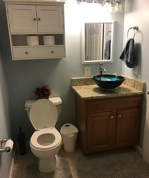 In Law Suite Bathroom