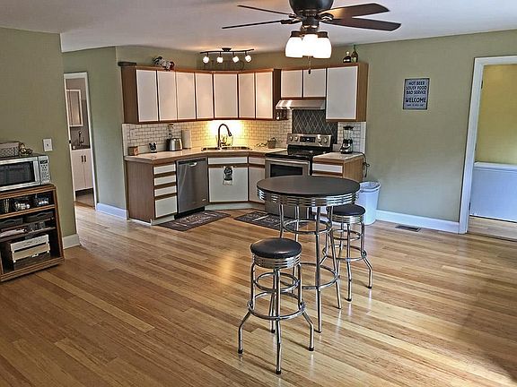 2nd image of 12269 Creager Dr
