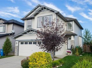 149 Royal Birch Cres NW, Calgary, AB T3G5P2