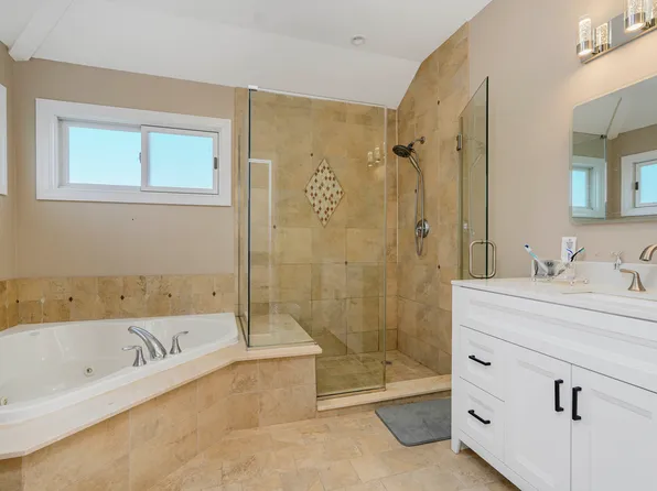 151a Waterbury Avenue image 15 of 33