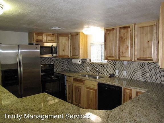 5th image of 469 Karbo Ln